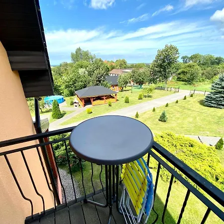 Barzowice Gæstehus 3*